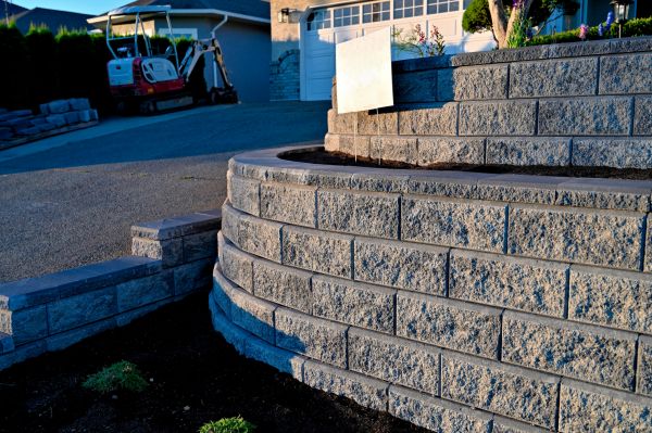 Stone Retaining Wall Repair in Lakeville